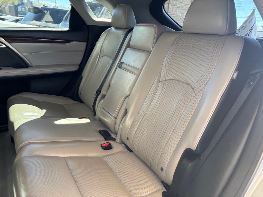2016 Lexus RX Image 22