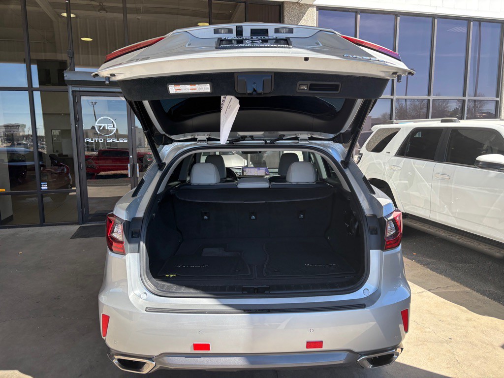 2016 Lexus RX Image 25