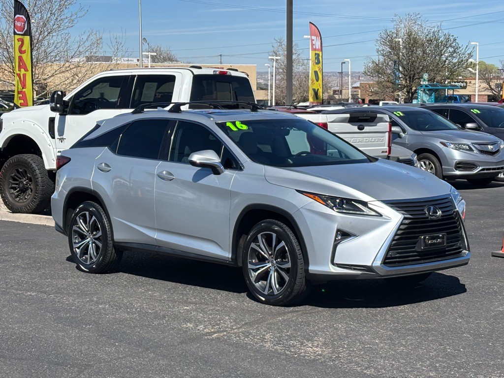 2016 Lexus RX Image 36