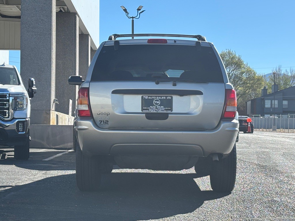 2004 Jeep Grand Cherokee Image 38