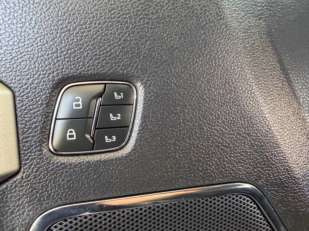 2022 Ford F-250 Image 6