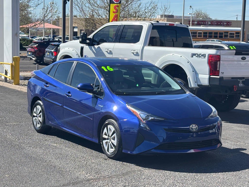 2016 Toyota Prius Image 4