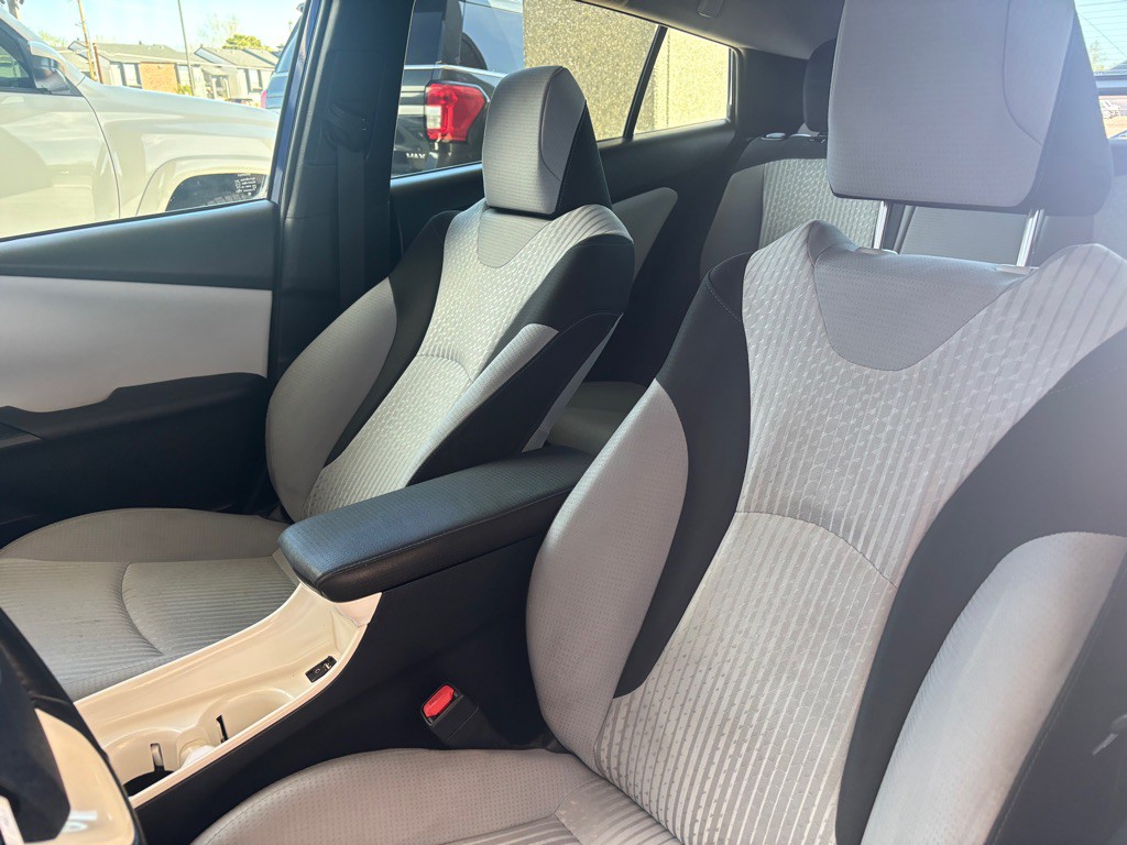 2016 Toyota Prius Image 6