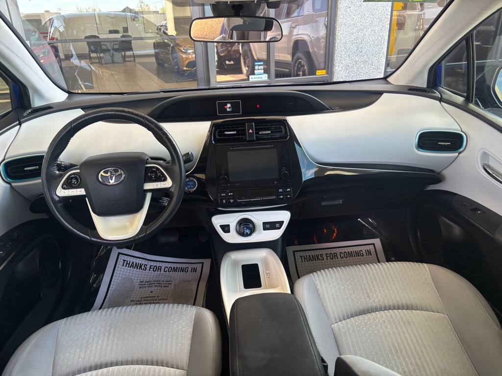 2016 Toyota Prius Image 20