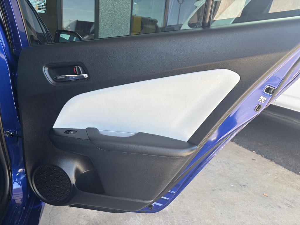 2016 Toyota Prius Image 26