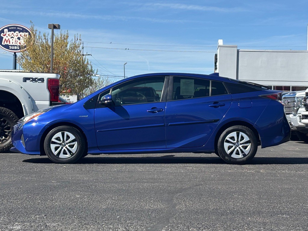 2016 Toyota Prius Image 36