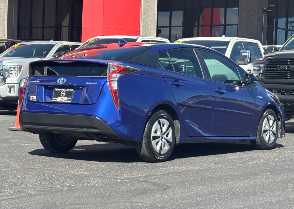2016 Toyota Prius Image 42
