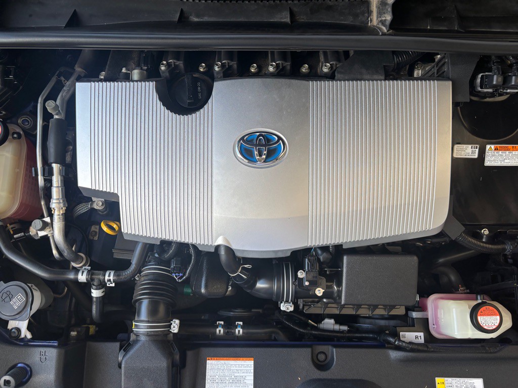 2016 Toyota Prius Image 47