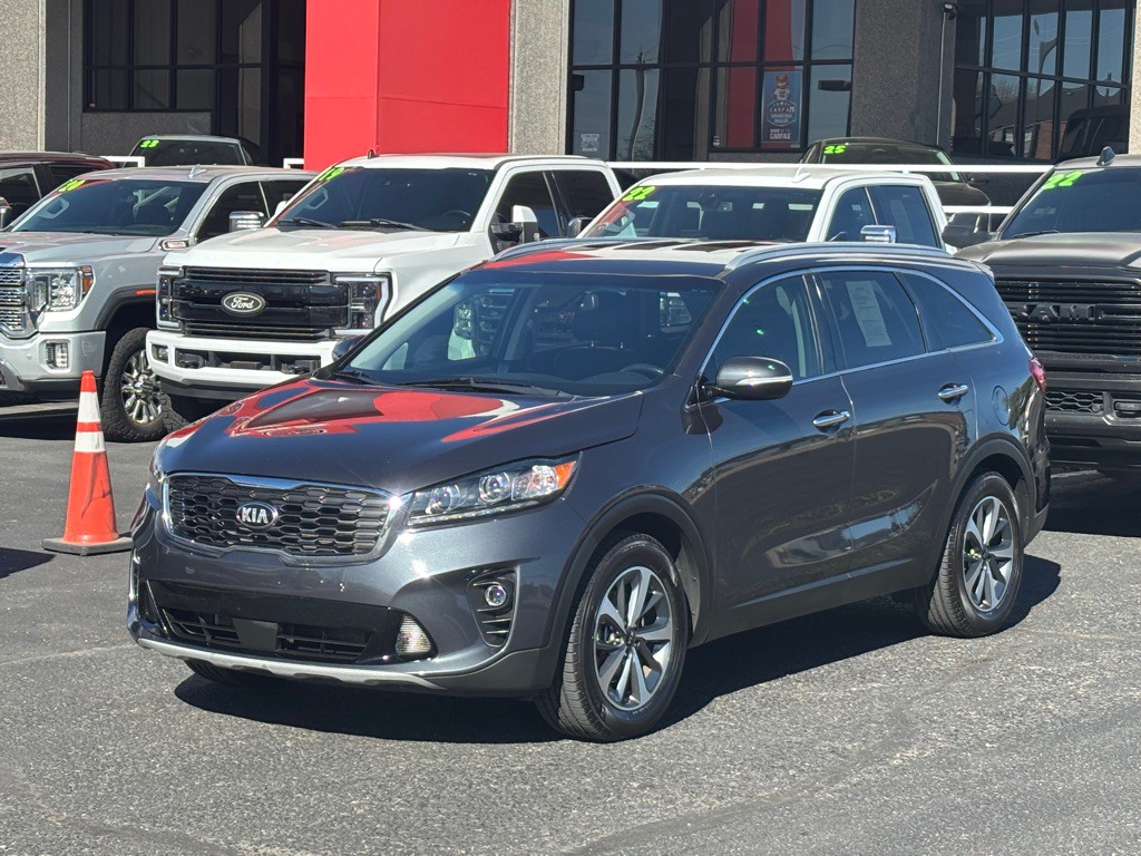 2019 Kia Sorento Image 1