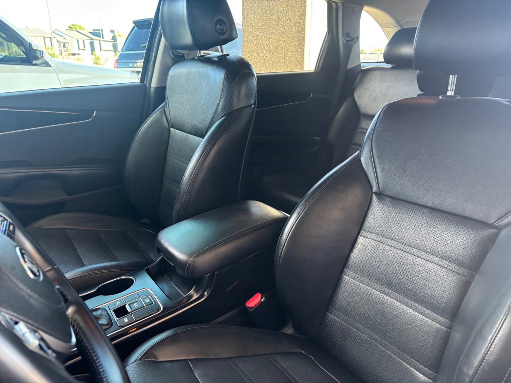 2019 Kia Sorento Image 6