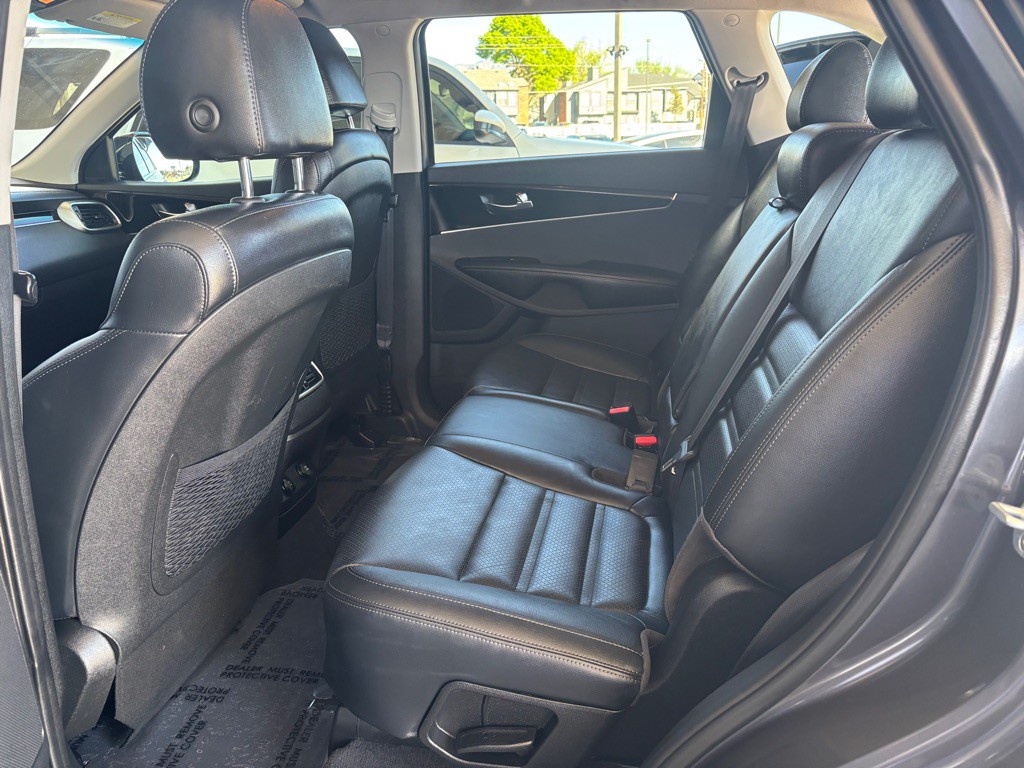 2019 Kia Sorento Image 21