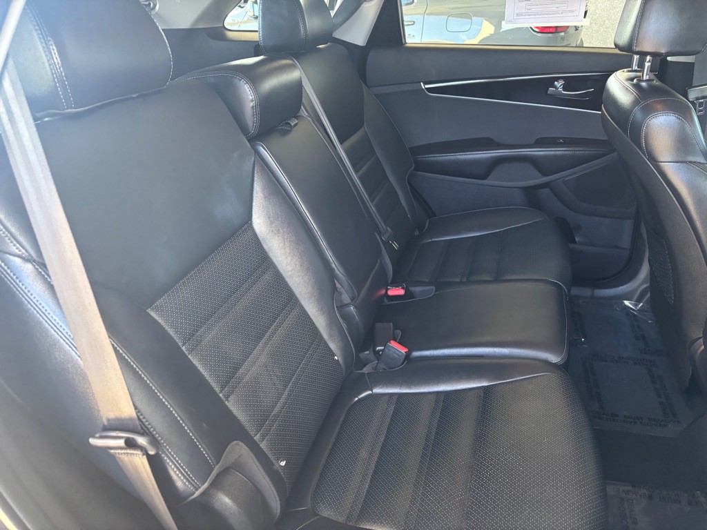 2019 Kia Sorento Image 30