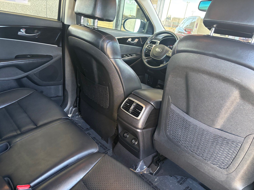 2019 Kia Sorento Image 33