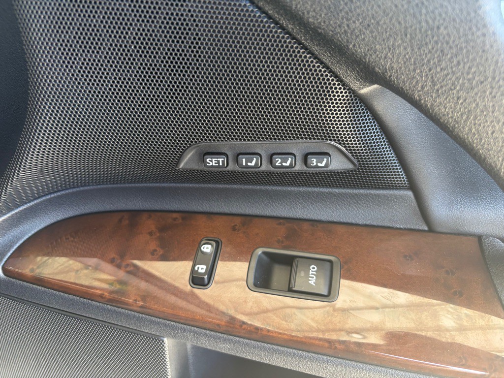 2014 Lexus IS Image 31