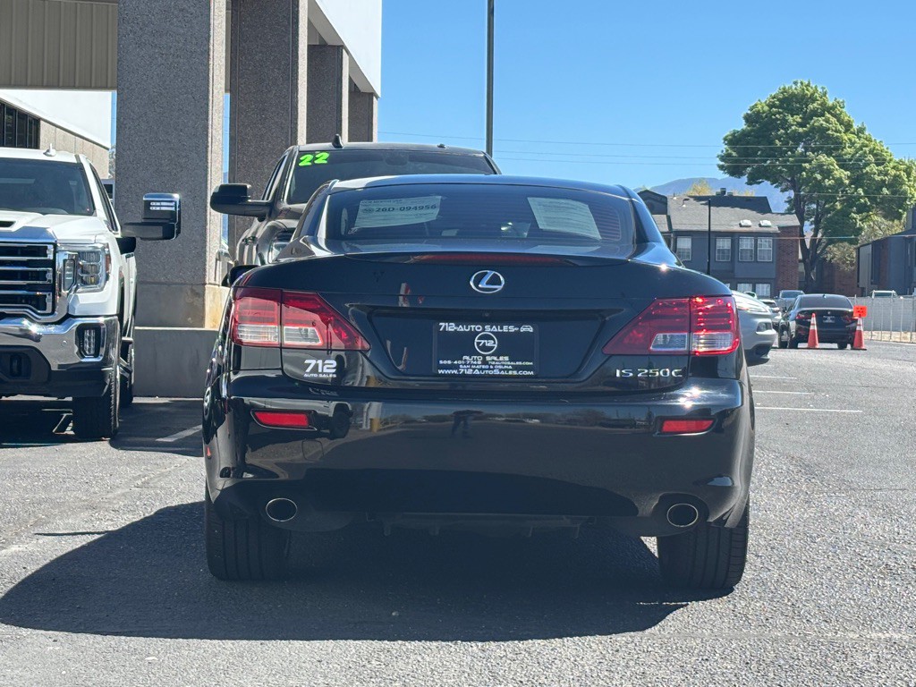 2014 Lexus IS Image 41