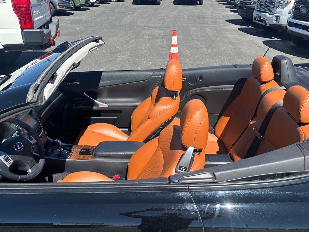 2014 Lexus IS Image 52