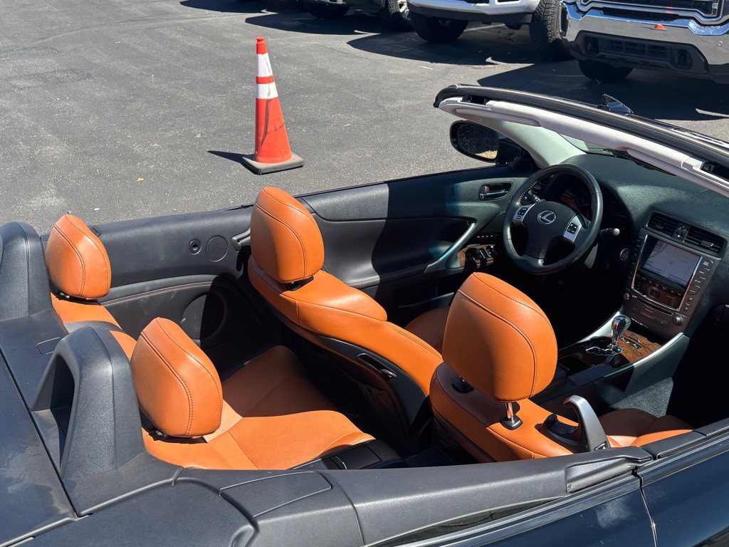 2014 Lexus IS Image 58