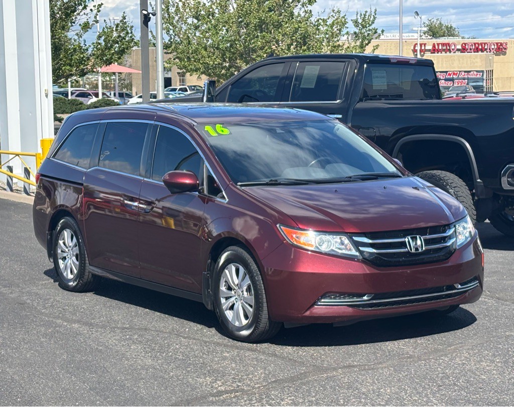 2016 Honda Odyssey Image 4