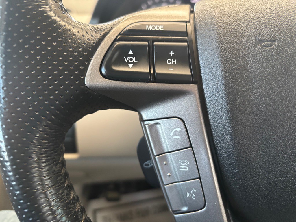 2016 Honda Odyssey Image 10