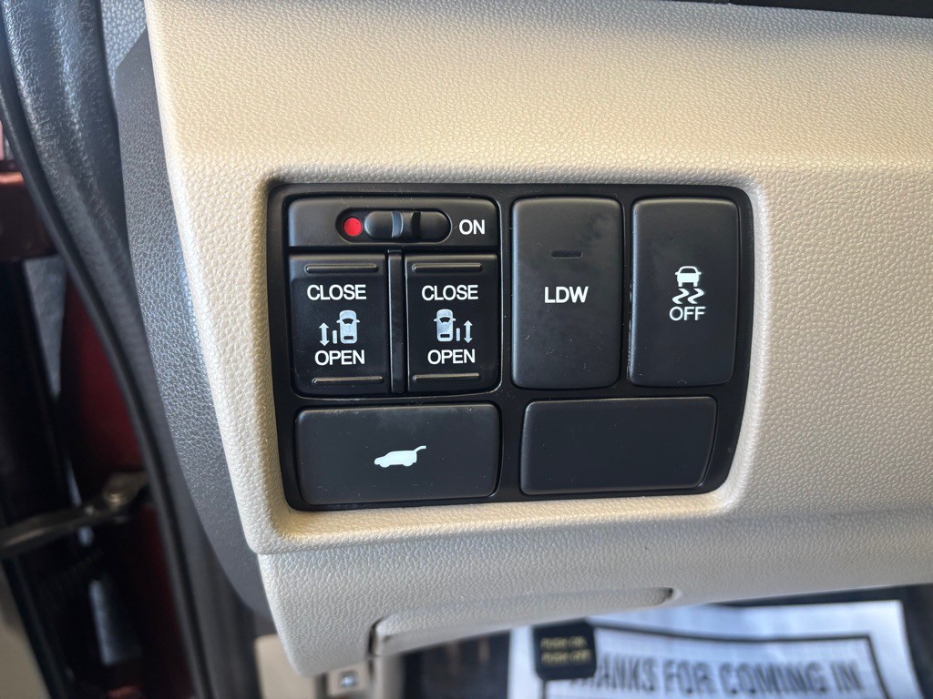 2016 Honda Odyssey Image 19