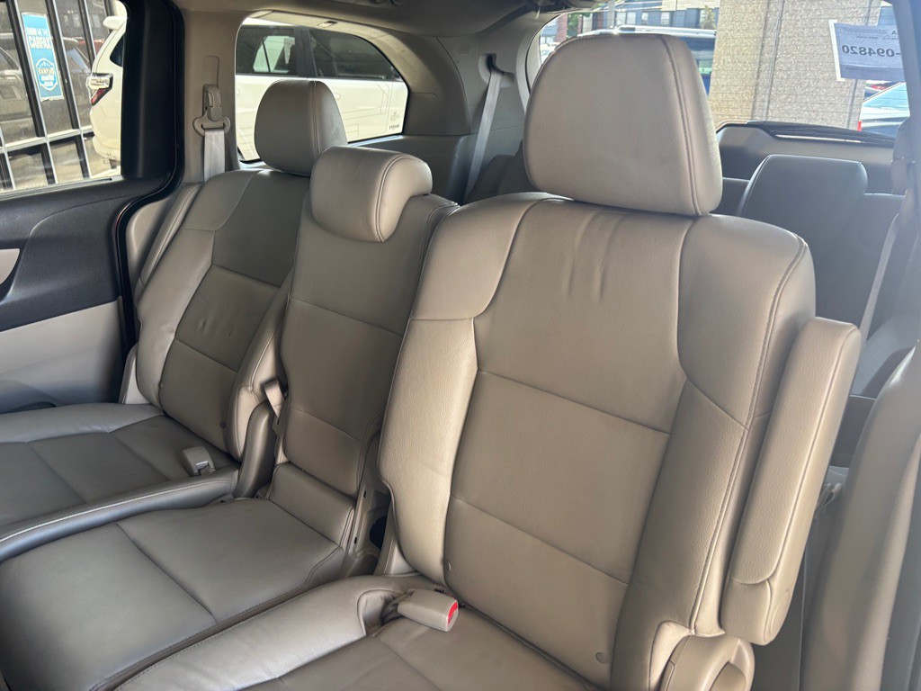2016 Honda Odyssey Image 23
