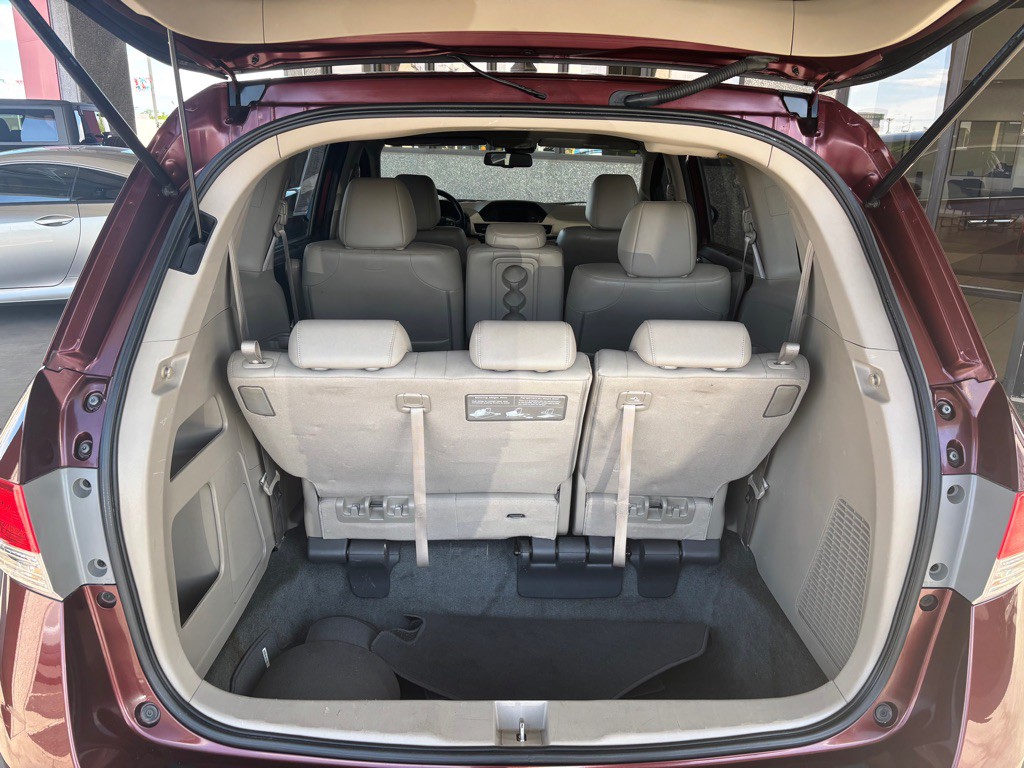 2016 Honda Odyssey Image 28