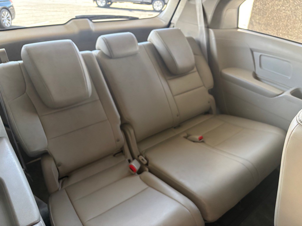 2016 Honda Odyssey Image 31