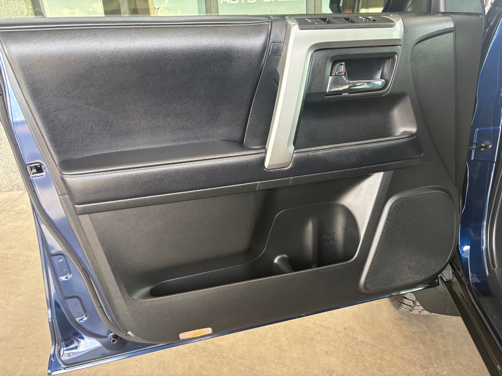 2019 Toyota 4Runner Image 20