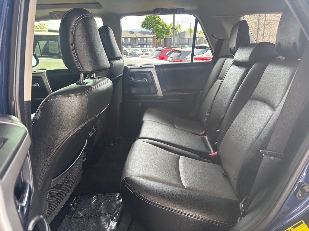 2019 Toyota 4Runner Image 22