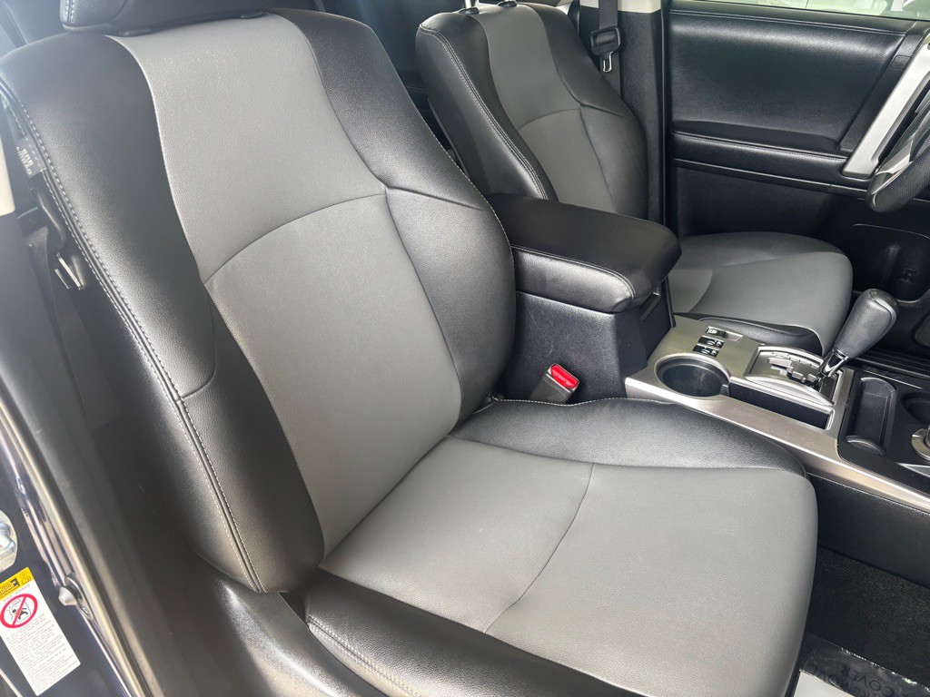 2019 Toyota 4Runner Image 35