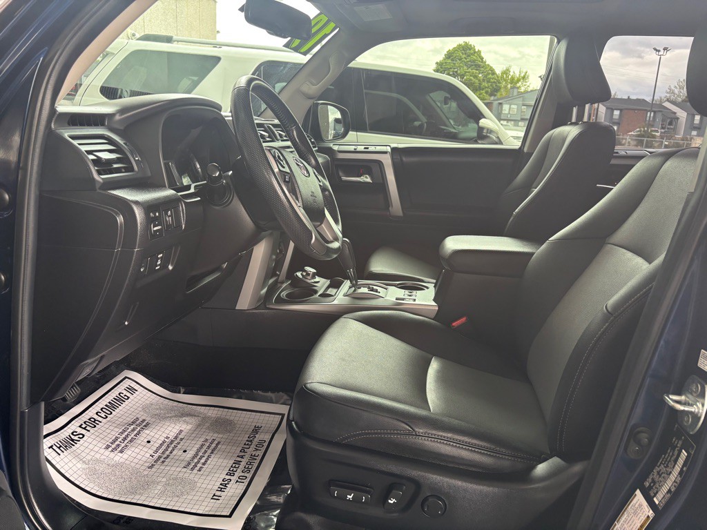 2019 Toyota 4Runner Image 5