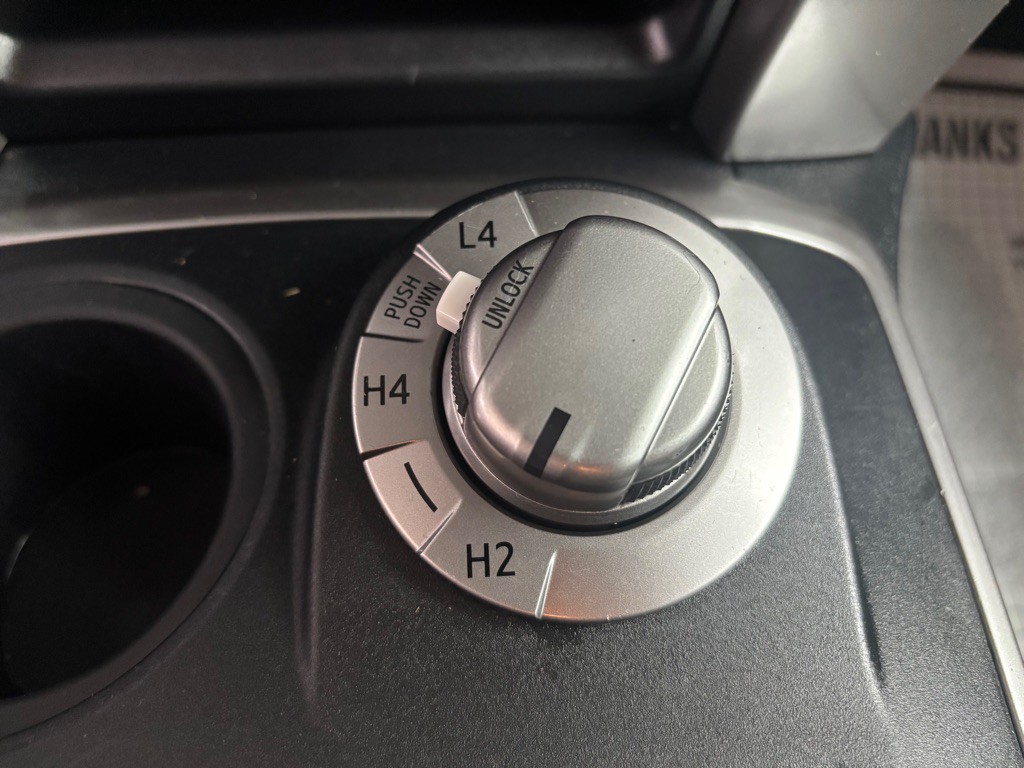 2019 Toyota 4Runner Image 14