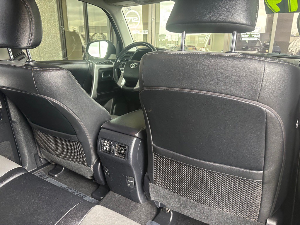 2019 Toyota 4Runner Image 33