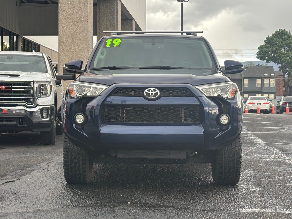 2019 Toyota 4Runner Image 40
