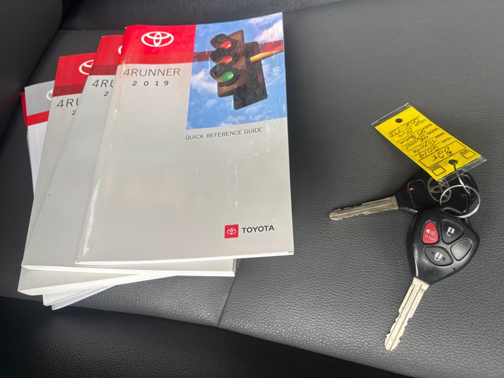 2019 Toyota 4Runner Image 61