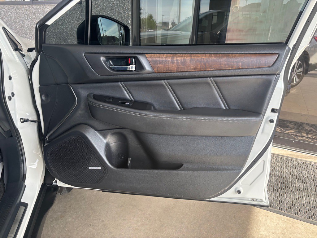 2019 Subaru Outback Image 41