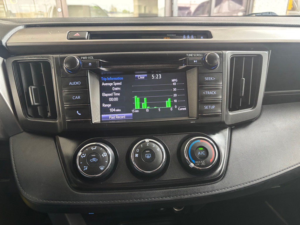 2018 Toyota Rav4 Image 13