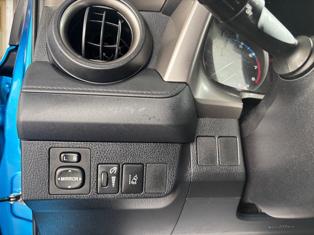 2018 Toyota Rav4 Image 20