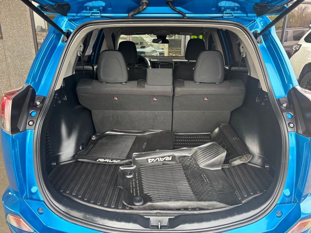 2018 Toyota Rav4 Image 28