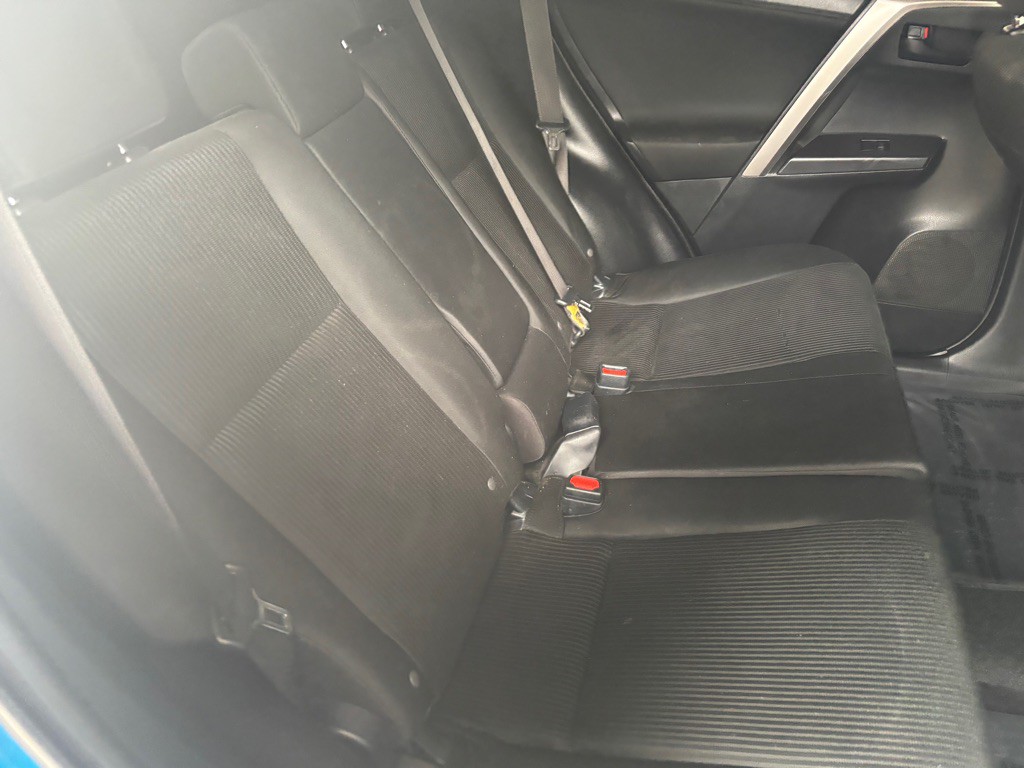 2018 Toyota Rav4 Image 31