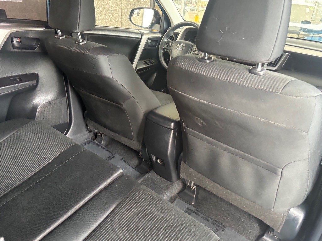 2018 Toyota Rav4 Image 32