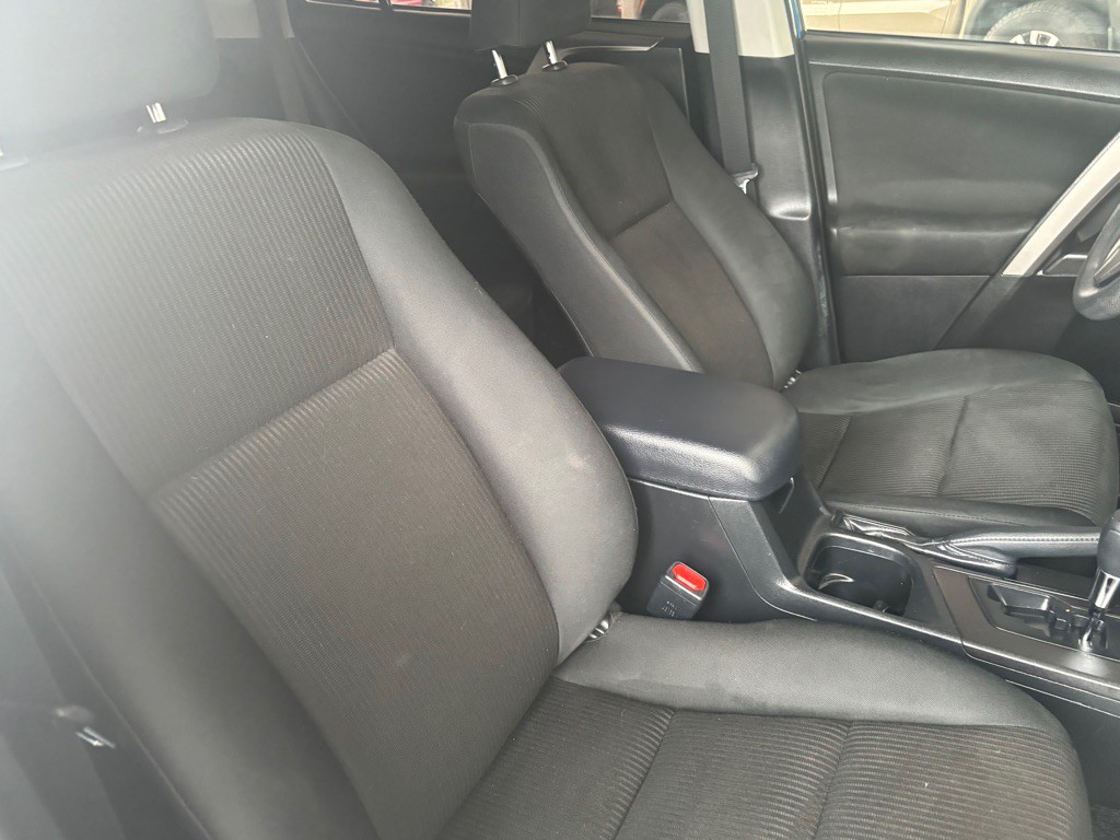 2018 Toyota Rav4 Image 35