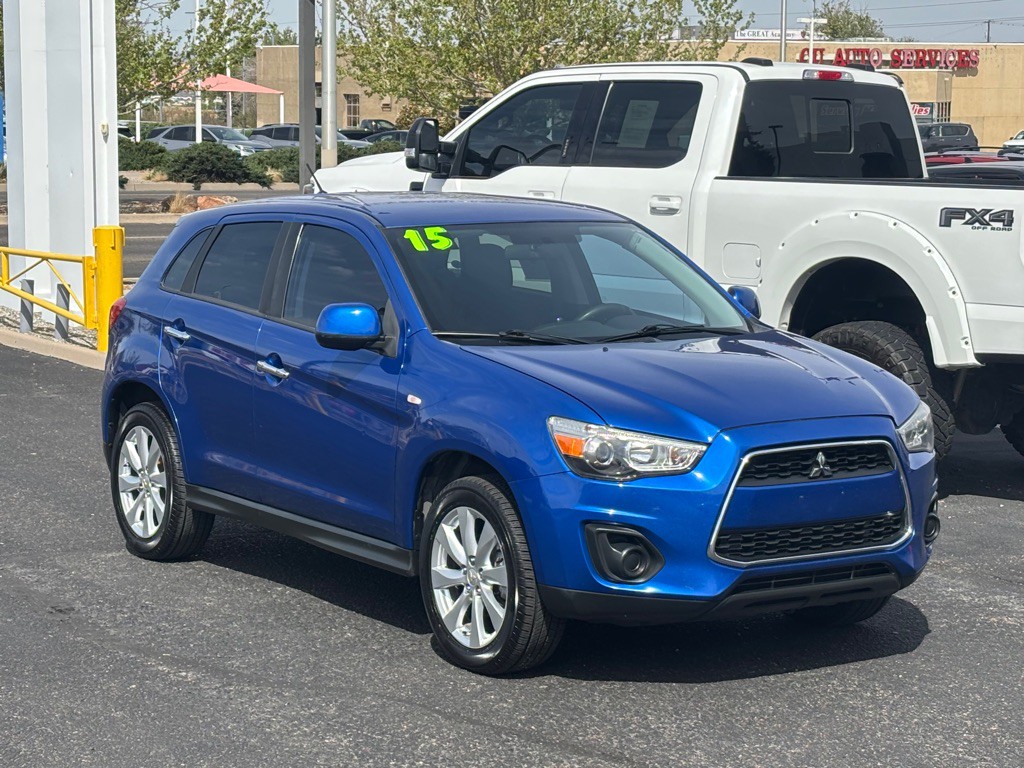 2015 Mitsubishi Outlander Image 4