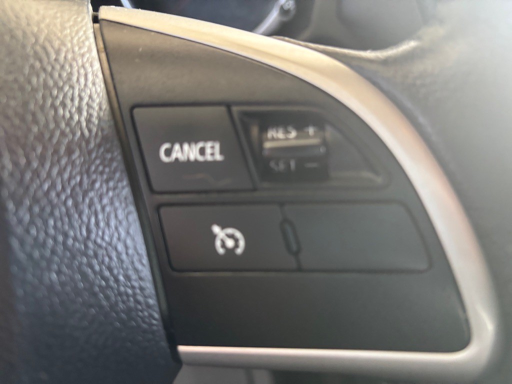 2015 Mitsubishi Outlander Image 9