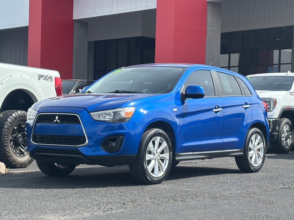 2015 Mitsubishi Outlander Image 38