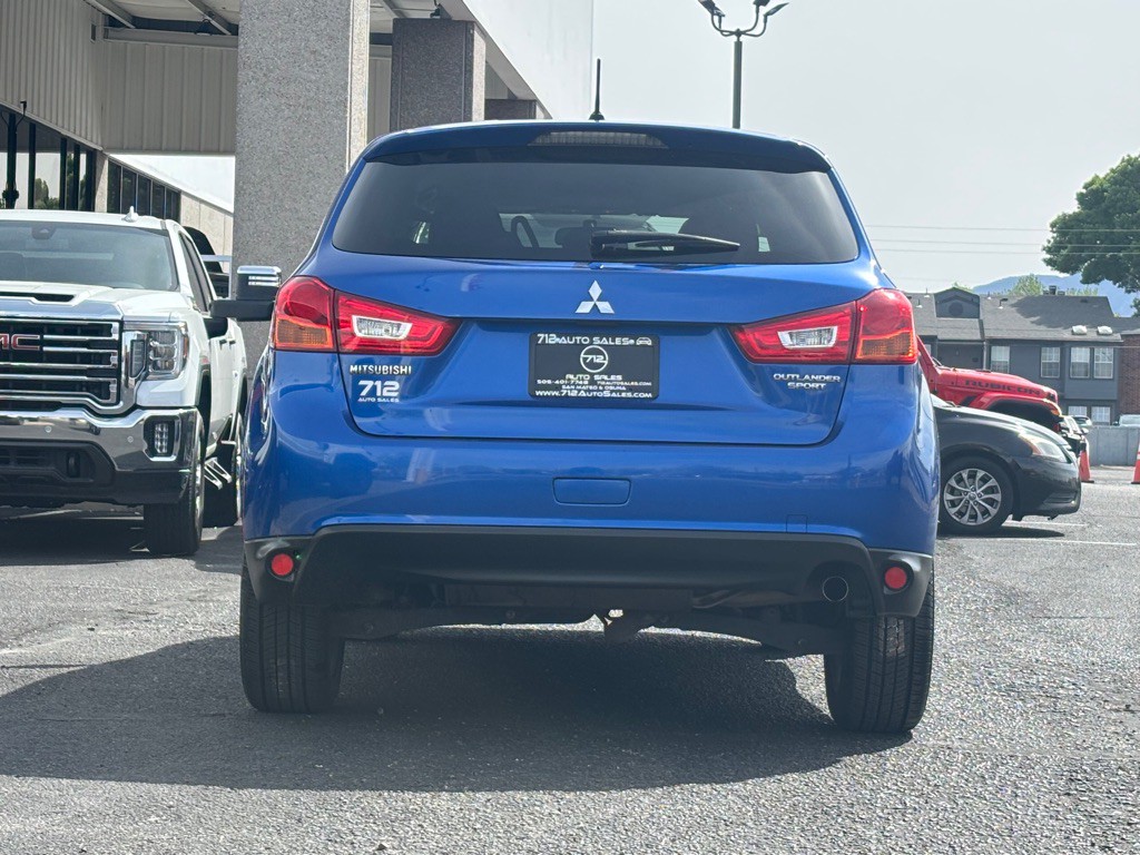 2015 Mitsubishi Outlander Image 42