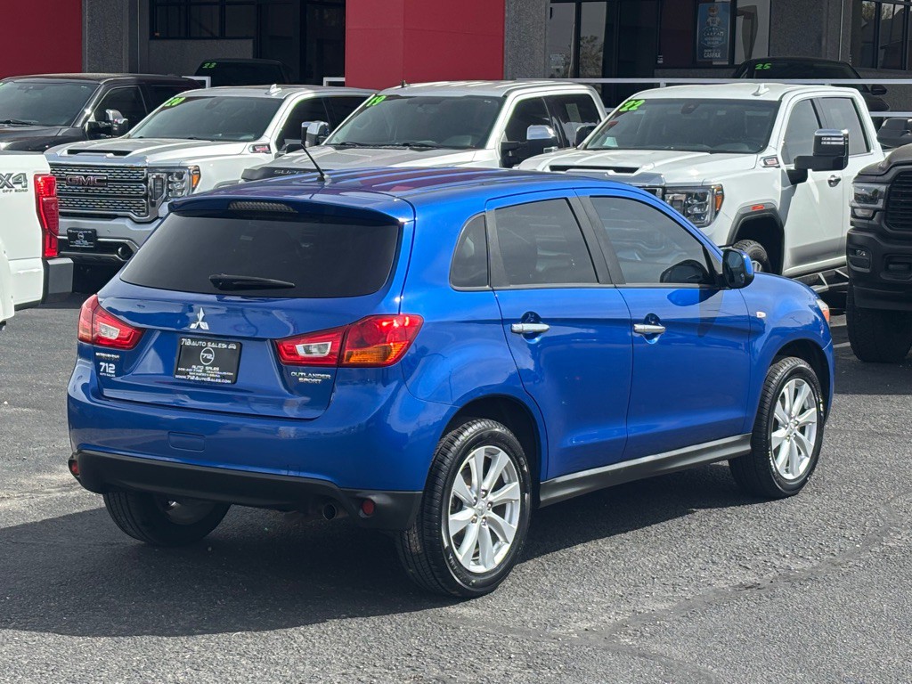 2015 Mitsubishi Outlander Image 43