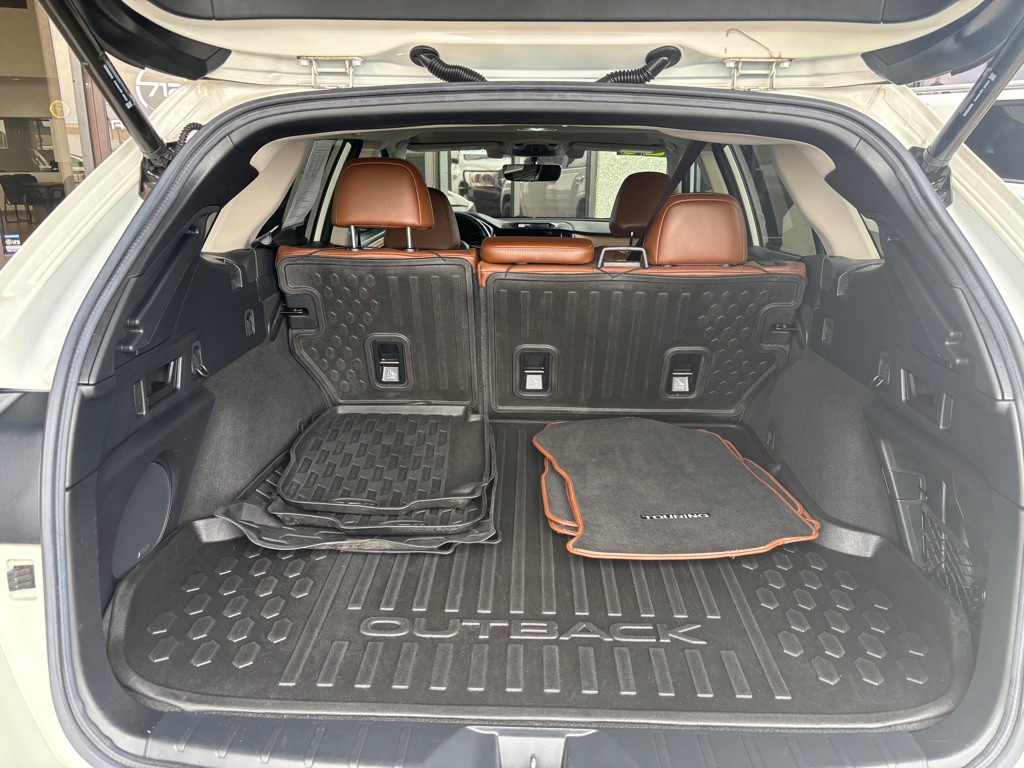 2020 Subaru Outback Image 31