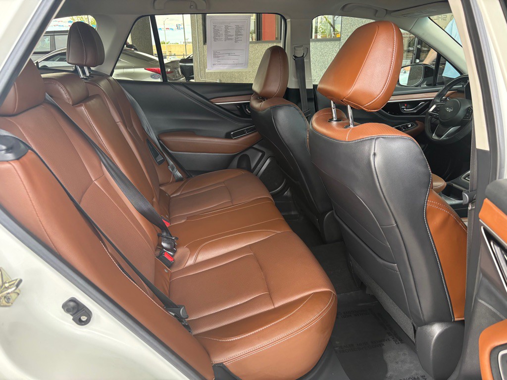 2020 Subaru Outback Image 35