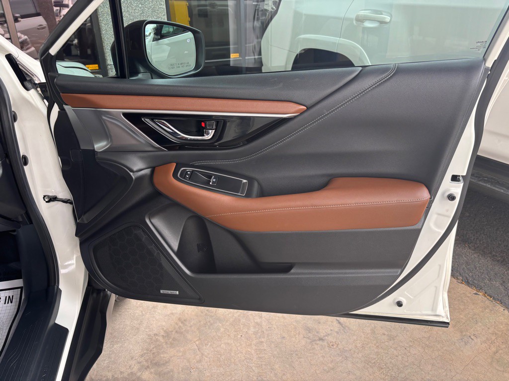 2020 Subaru Outback Image 42